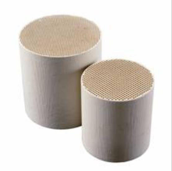 Euro II Cordierite Honeycomb Catalyst Element Support Vehicles Benzine Euro 2 6